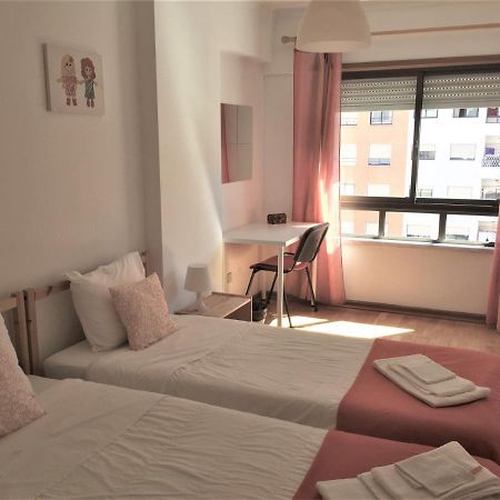 Apartamento Familiar Lisboa Taguspark Sao Marcos  Экстерьер фото