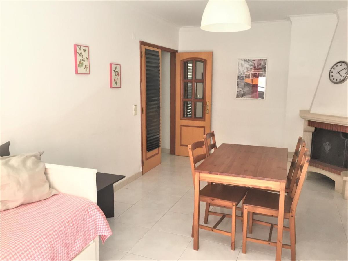 Apartamento Familiar Lisboa Taguspark Sao Marcos  Экстерьер фото